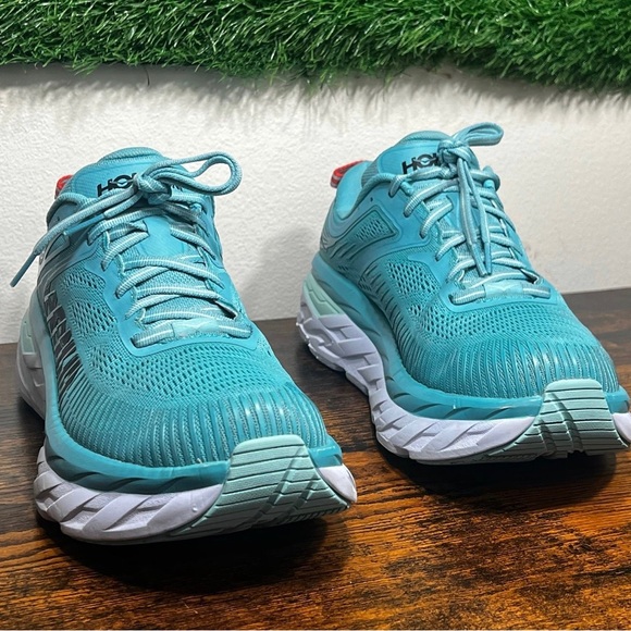 Hoka one one bondi 7 size 9.5D - Picture 2 of 9